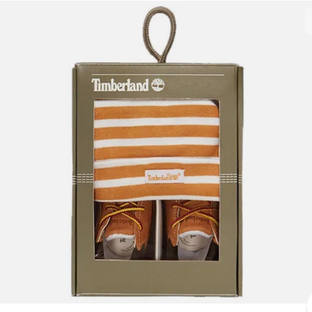 Timberland Infant Crib Shoes & Hat Set Size 3 NWT